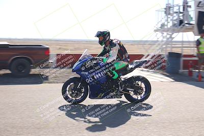 media/Nov-03-2025-Lets Ride (Mon) [[4d74c1c4d3]]/B Group/Grid/